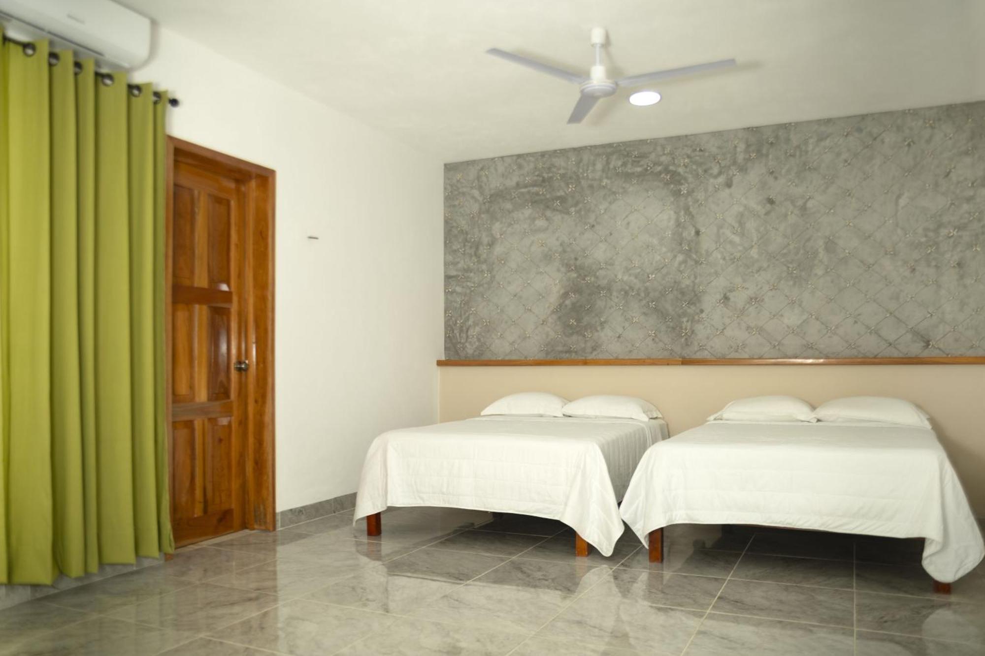 Casa Marco'S Hotel Valladolid  Ngoại thất bức ảnh
